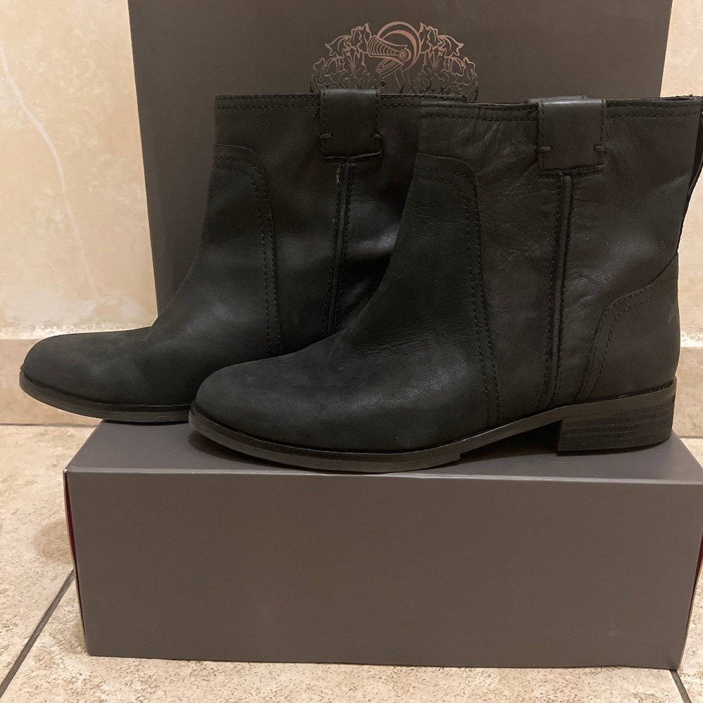 Vince Camuto boot